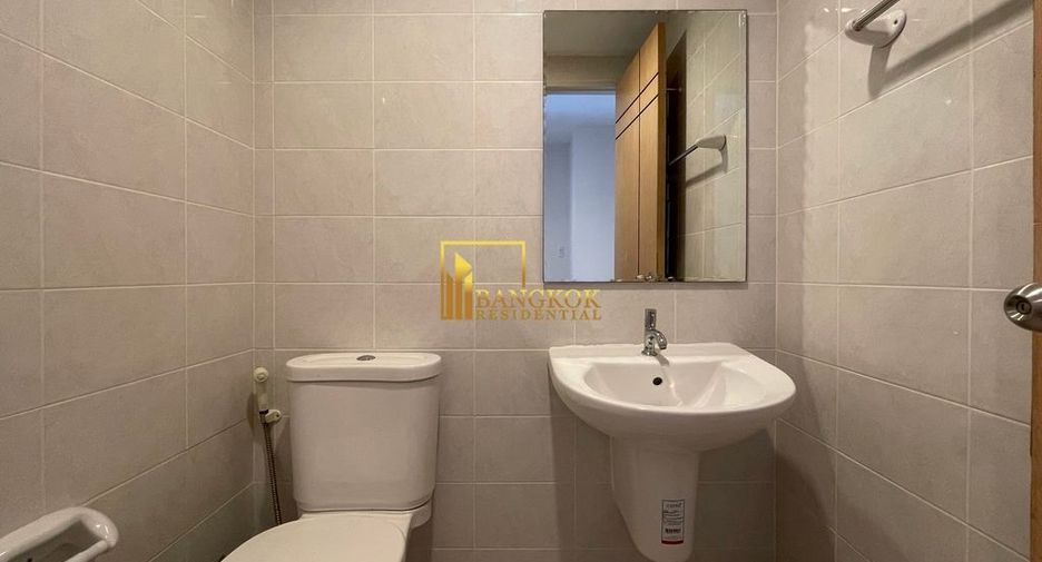 For rent 3 ベッドルーム condo in Khlong Toei, Bangkok