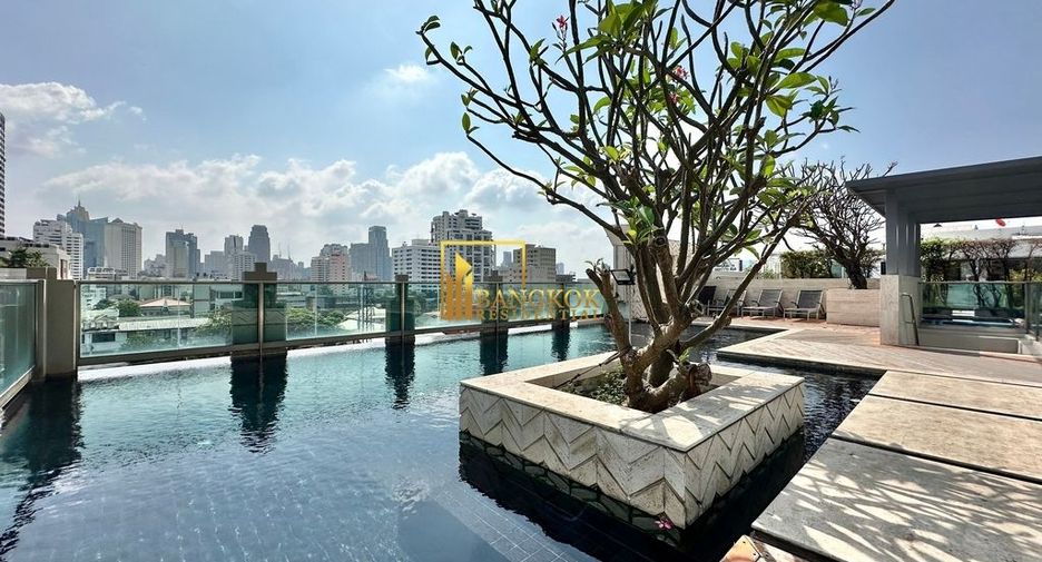 For rent 3 ベッドルーム condo in Khlong Toei, Bangkok