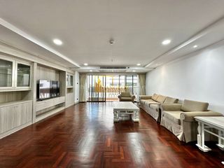 Apartamento en alquiler de 3 habitaciones en Watthana, Bangkok