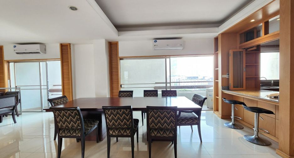 Apartment zur Miete mit 3 Zimmer in Bang Rak, Bangkok