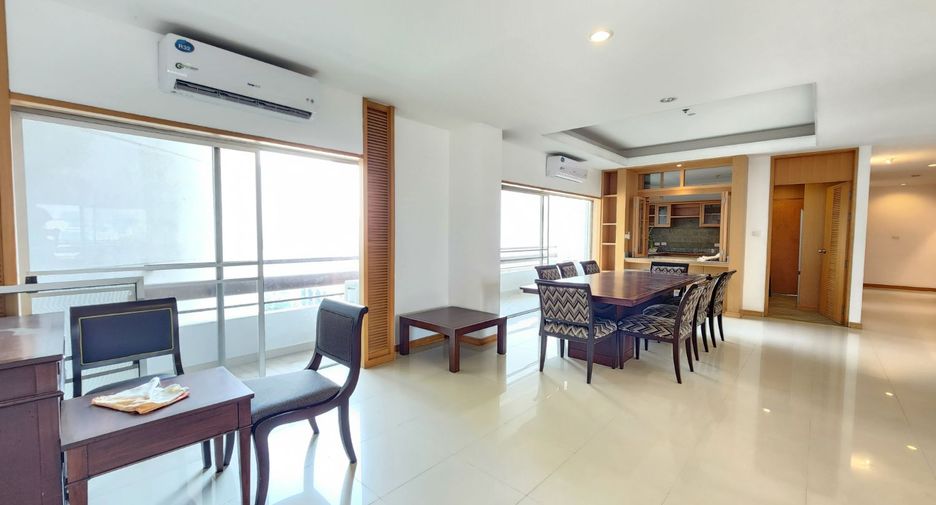 Apartment zur Miete mit 3 Zimmer in Bang Rak, Bangkok