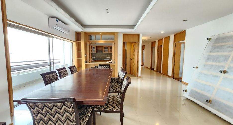 Apartment zur Miete mit 3 Zimmer in Bang Rak, Bangkok
