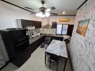 For rent and for sale 4 bed townhouse in Pratumnak, Pattaya
