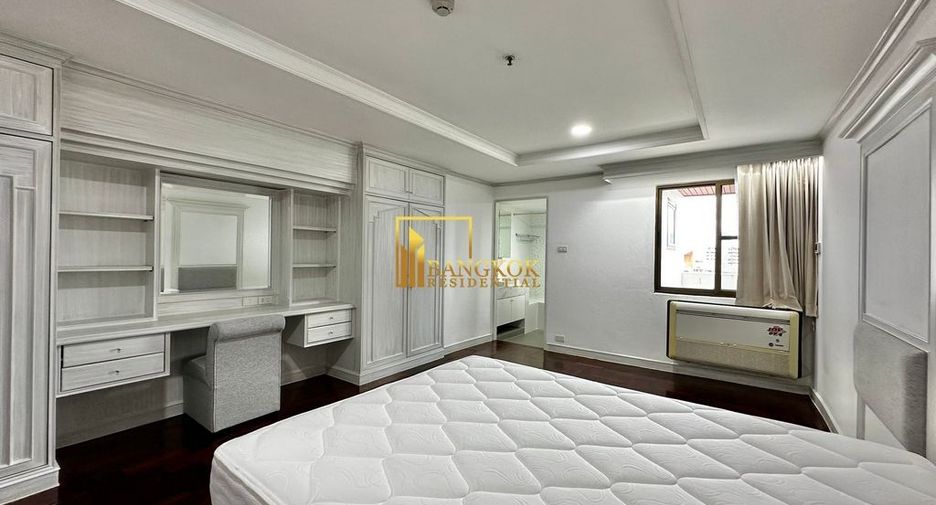 À louer 3 chambres appartement à Watthana, Bangkok