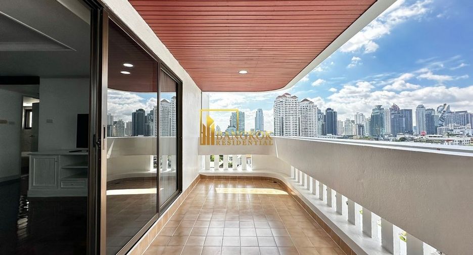 À louer 3 chambres appartement à Watthana, Bangkok