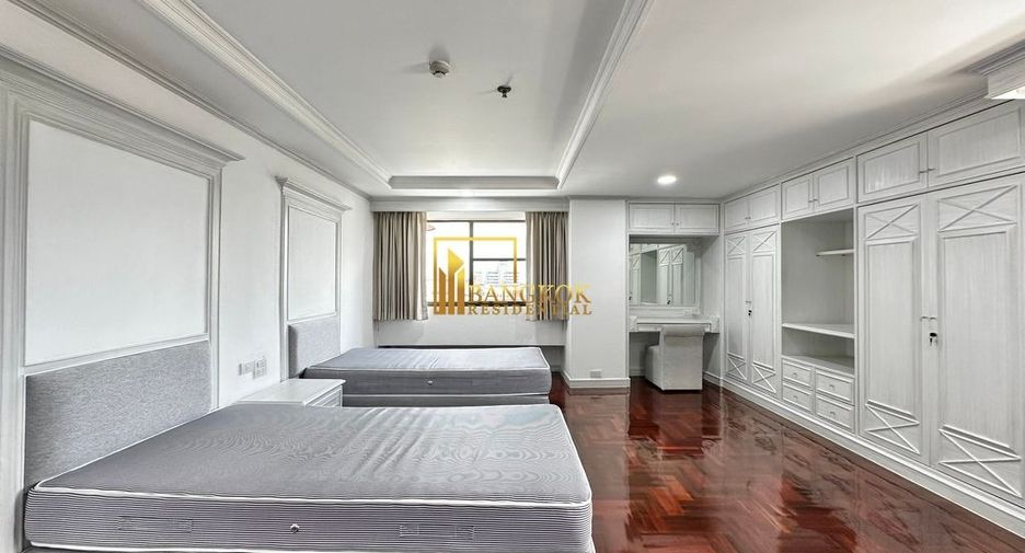 À louer 3 chambres appartement à Watthana, Bangkok