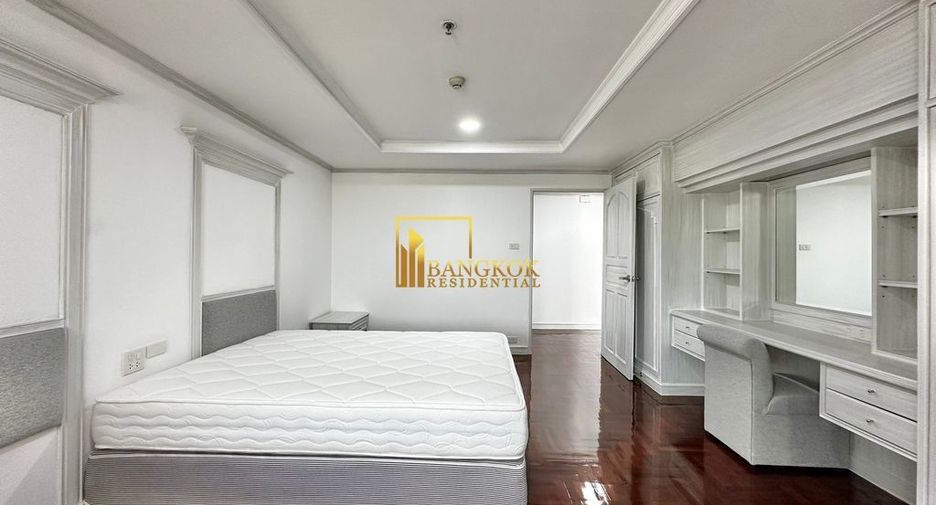 À louer 3 chambres appartement à Watthana, Bangkok