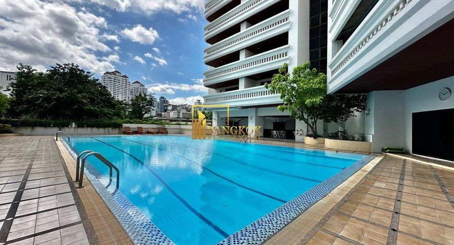 À louer 3 chambres appartement à Watthana, Bangkok