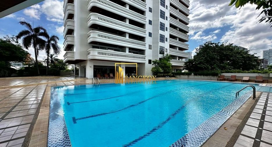 À louer 3 chambres appartement à Watthana, Bangkok