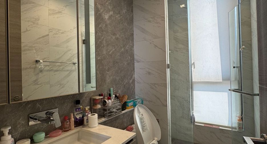 For sale 2 bedrooms condo in Chatuchak, Bangkok