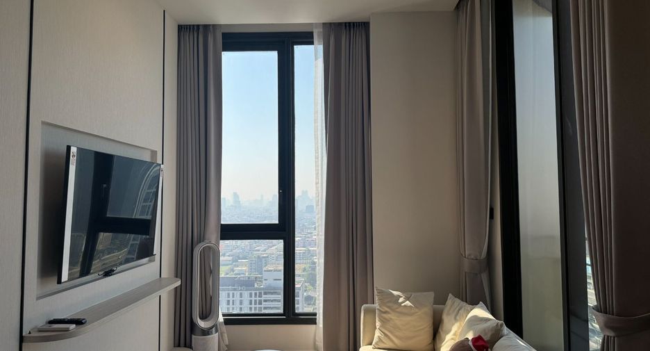 For sale 2 bedrooms condo in Chatuchak, Bangkok