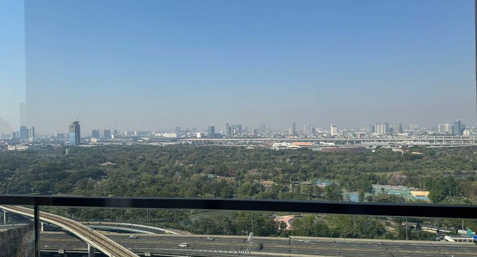 For sale 2 bedrooms condo in Chatuchak, Bangkok