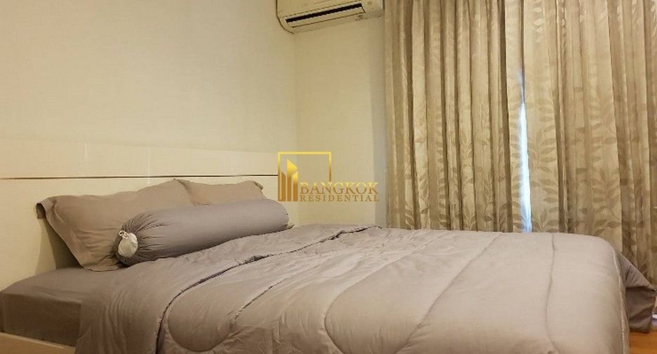 Condo en alquiler de 3 habitaciones en Yan Nawa, Bangkok