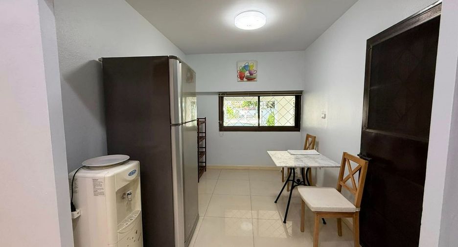 For sale 4 bedrooms villa in Bang Lamung, Chonburi