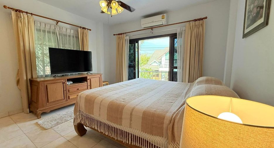 For sale 4 bedrooms villa in Bang Lamung, Chonburi
