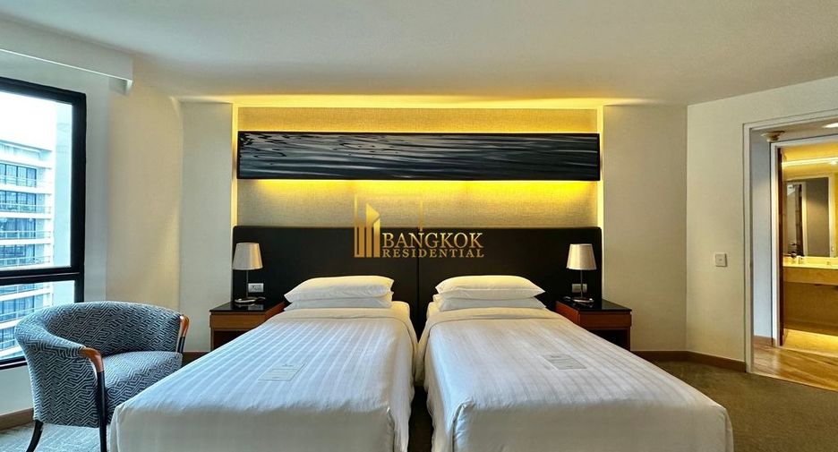 For rent 2 bedrooms serviced apartment in Yan Nawa, Bangkok