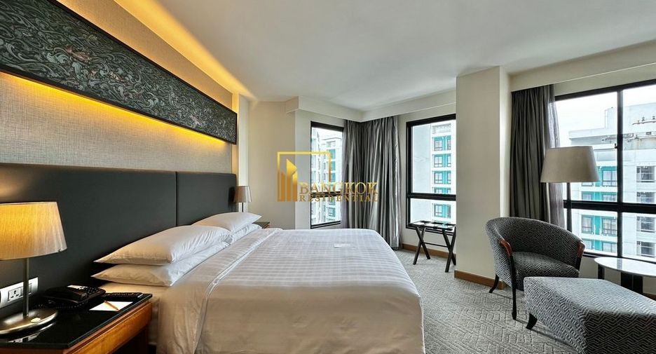 For rent 2 bedrooms serviced apartment in Yan Nawa, Bangkok