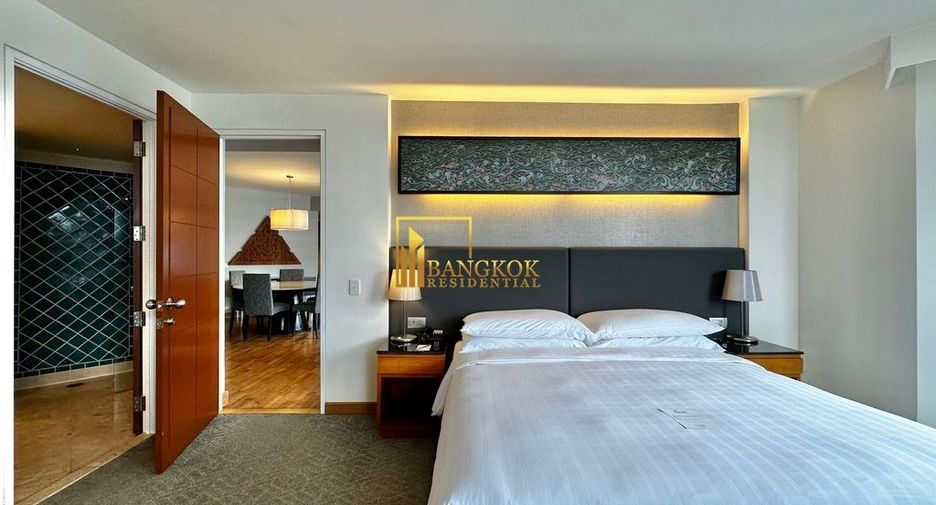 For rent 2 bedrooms serviced apartment in Yan Nawa, Bangkok
