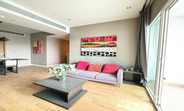 For sale 2 Beds condo in Khlong Toei, Bangkok