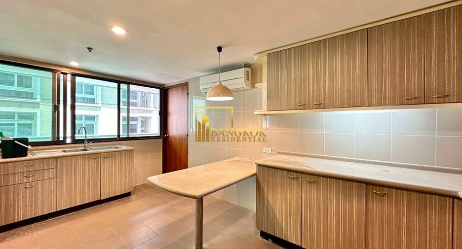Apartamento en alquiler de 3 habitaciones en Watthana, Bangkok