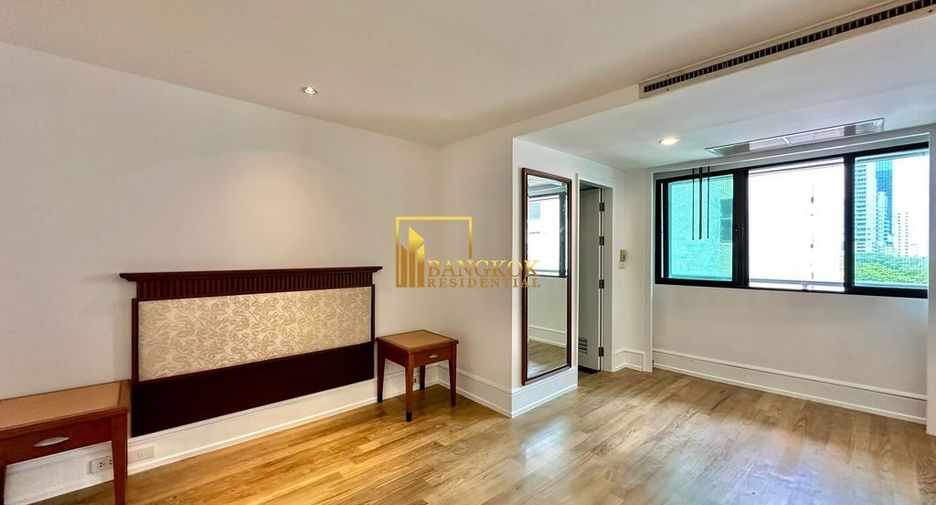 Apartamento en alquiler de 3 habitaciones en Watthana, Bangkok