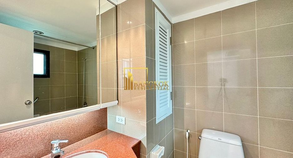 Apartamento en alquiler de 3 habitaciones en Watthana, Bangkok