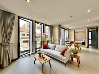 For rent 2 bedrooms apartment in Pathum Wan, Bangkok