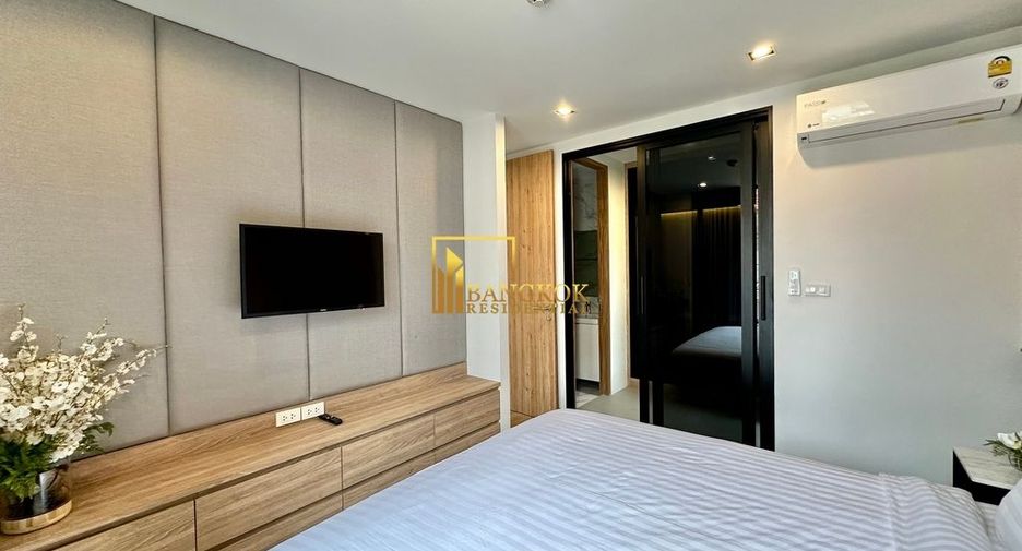 For rent 2 bedrooms apartment in Pathum Wan, Bangkok