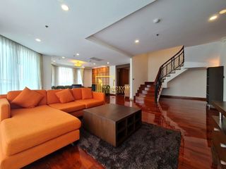 For rent 3 bedrooms apartment in Khlong Toei, Bangkok