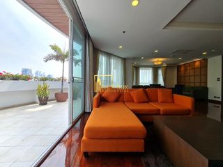 For rent 3 bedrooms apartment in Khlong Toei, Bangkok