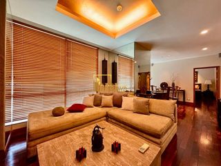 Condo en alquiler de 2 habitaciones en Sathon, Bangkok