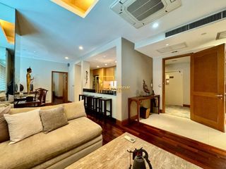 Condo en alquiler de 2 habitaciones en Sathon, Bangkok