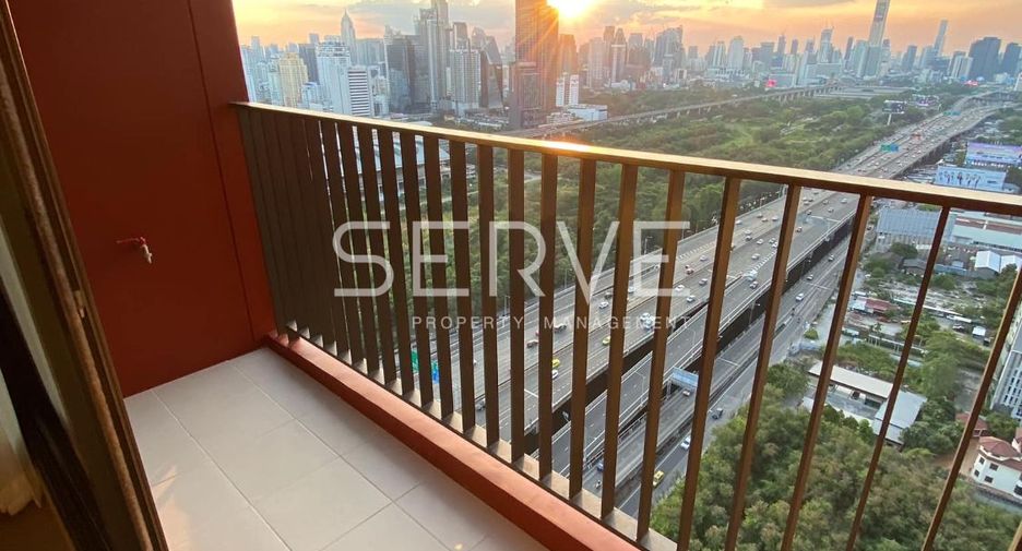 For rent 1 bed condo in Huai Khwang, Bangkok
