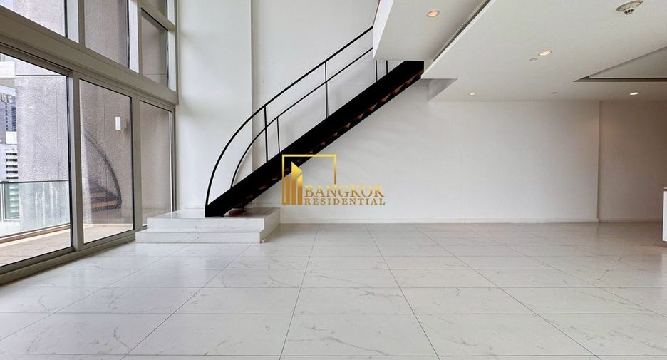 For rent 4 bedrooms condo in Pathum Wan, Bangkok