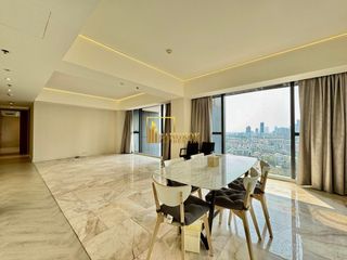 Condo en alquiler de 3 habitaciones en Sathon, Bangkok
