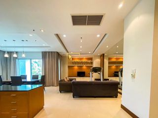 For rent 3 bedrooms apartment in Pathum Wan, Bangkok