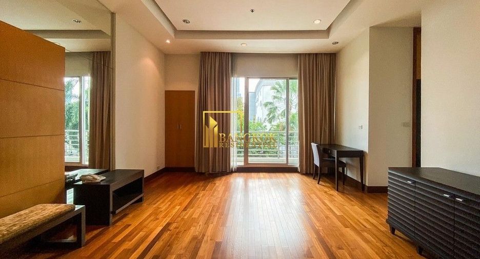 For rent 3 bedrooms apartment in Pathum Wan, Bangkok