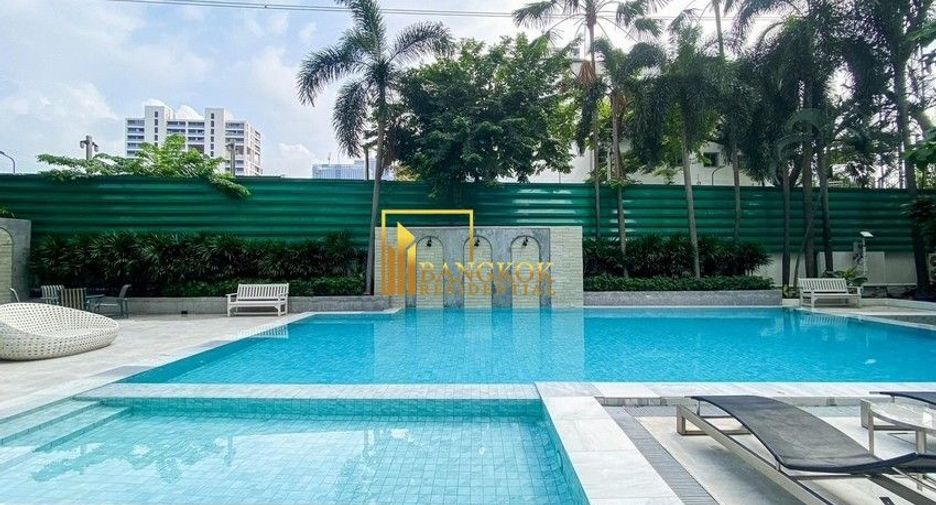 For rent 3 bedrooms apartment in Pathum Wan, Bangkok
