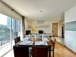 For rent 2 bedrooms apartment in Watthana, Bangkok