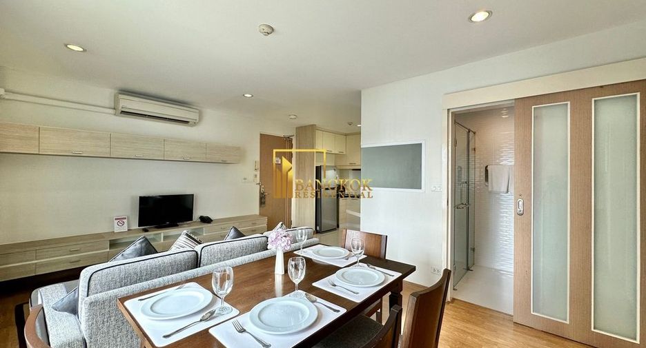 For rent 2 bedrooms apartment in Watthana, Bangkok