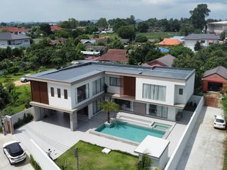 出售 7 卧室 别墅 在 Bang Lamung, Chon Buri