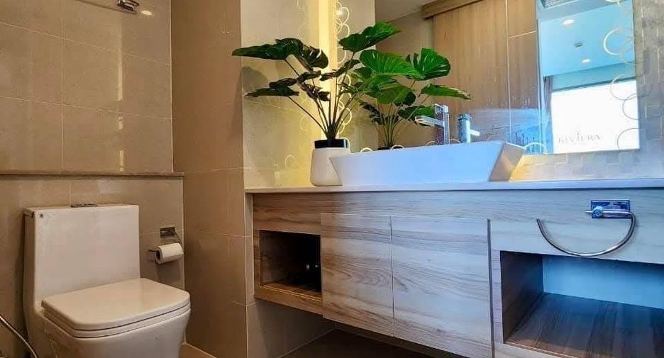 For rent and for sale 1 bed condo in Bang Lamung, Chonburi