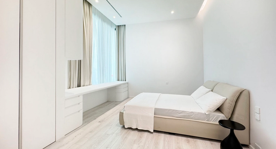 ขาย 4 ห้องนอน คอนโด ใน คลองเตย, กรุงเทพฯ
