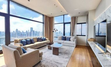 For rent 3 bedrooms condo in Watthana, Bangkok