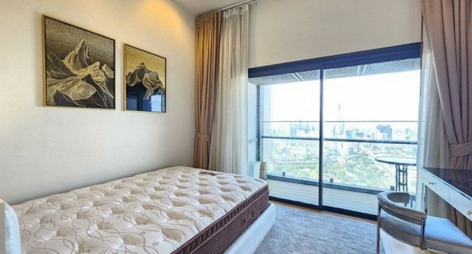 À louer 3 chambres condo à Watthana, Bangkok