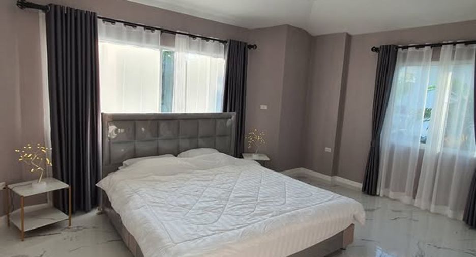 For rent and for sale 3 bedrooms house in Bang Lamung, Chonburi