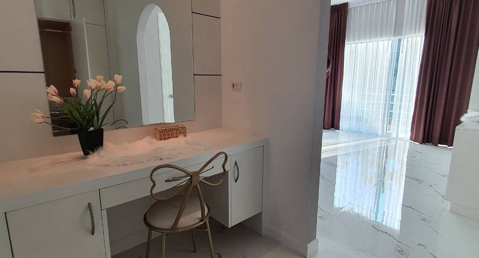 For rent and for sale 3 bedrooms house in Bang Lamung, Chonburi