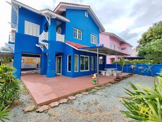 Haus zur Miete mit 3 Zimmer in Bang Lamung, Chonburi