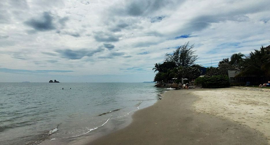 For sale 2 Beds condo in Klaeng, Rayong