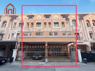 À vendre 9 chambres maison de ville à Phasi Charoen, Bangkok